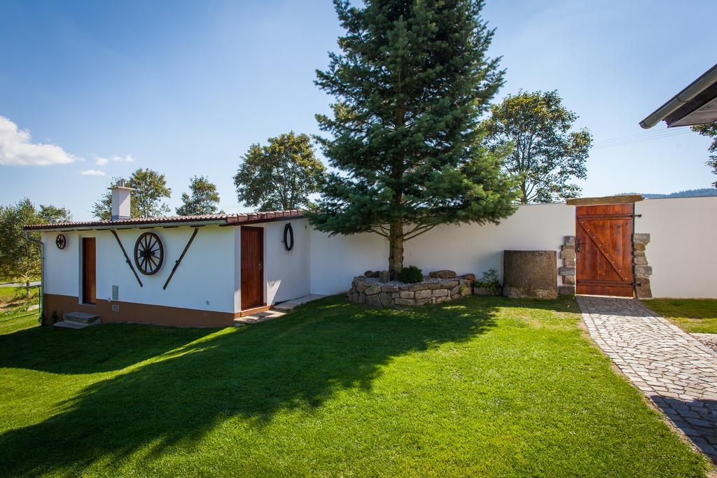 Sumavska Chata Volary Exterior photo